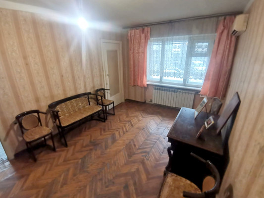Продам трехкомнатную (3-комн.) квартиру, Ленина пр-кт, 44к5, Ростов-на-Дону г