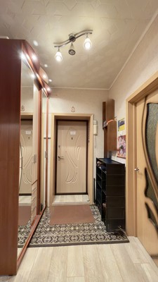Продам двухкомнатную (2-комн.) квартиру, Тентюковская ул, 63б, Сыктывкар г