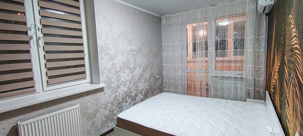 Продам двухкомнатную (2-комн.) квартиру, Степная ул, 1/1, Краснодар г