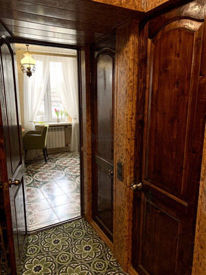 Продам трехкомнатную (3-комн.) квартиру, Бутырская ул, 9к1, Москва г