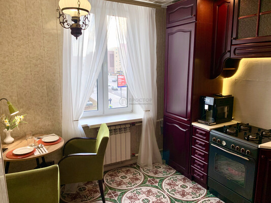 Продам трехкомнатную (3-комн.) квартиру, Бутырская ул, 9к1, Москва г