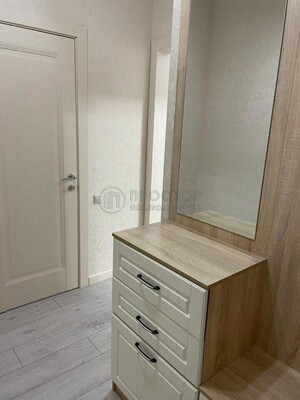 Продам однокомнатную (1-комн.) квартиру, Скандинавский б-р, 4к1, Сосенское п