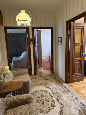 Продам трехкомнатную (3-комн.) квартиру, Профсоюзная ул, 136к1, Москва г