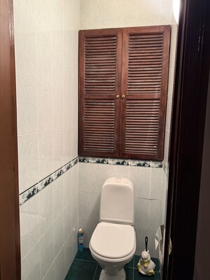 Продам трехкомнатную (3-комн.) квартиру, Профсоюзная ул, 136к1, Москва г