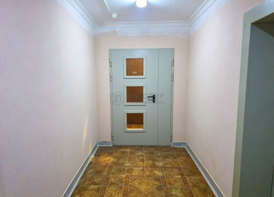 Продам однокомнатную (1-комн.) квартиру, Большая Очаковская ул, 1, Москва г