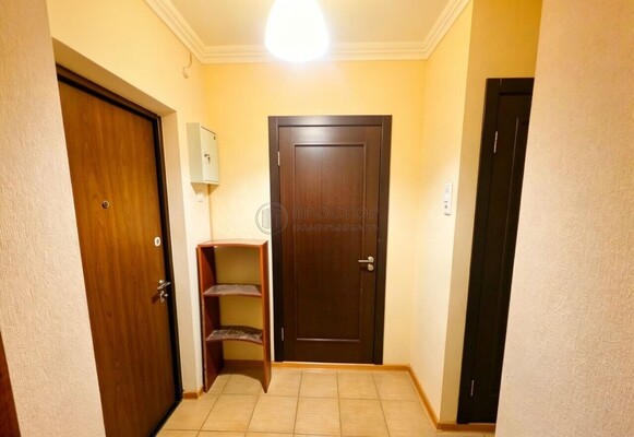 Продам однокомнатную (1-комн.) квартиру, Большая Очаковская ул, 1, Москва г