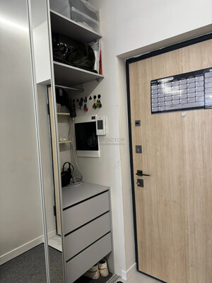 Продам однокомнатную (1-комн.) квартиру, 1-й Котляковский пер, 2Ак3, Москва г
