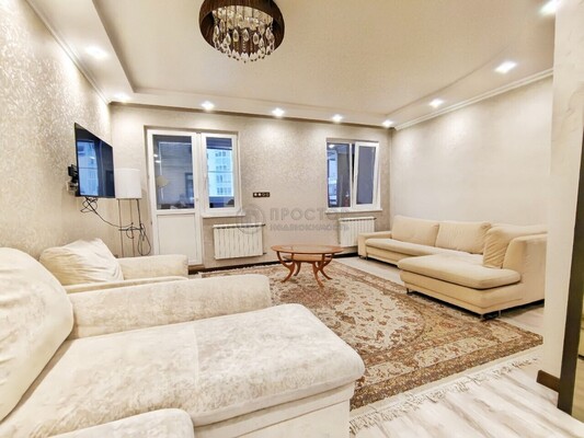 Продам двухкомнатную (2-комн.) квартиру, Заводская ул, 18к2, Нахабино рп