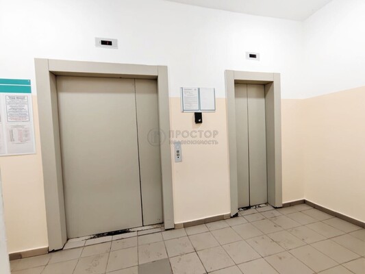 Продам двухкомнатную (2-комн.) квартиру, Заводская ул, 18к2, Нахабино рп