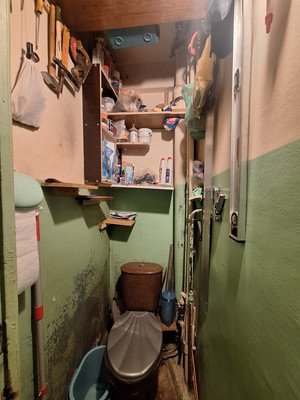 Продам комнату в 2-комн. квартире, Софийская ул, 35к6, Санкт-Петербург г