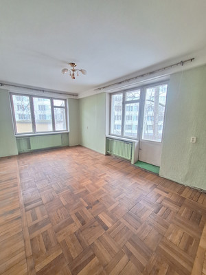 Продам комнату в 2-комн. квартире, Софийская ул, 35к6, Санкт-Петербург г