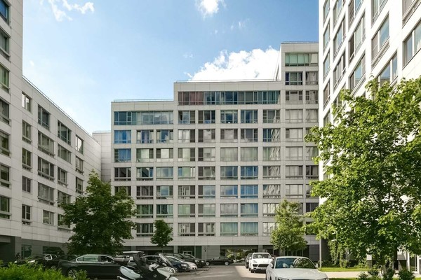 Продам многокомнатную квартиру, Усачёва ул, 2к3, Москва г