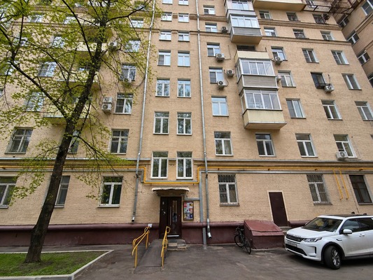 Продам трехкомнатную (3-комн.) квартиру, Шарикоподшипниковская ул, 41, Москва г