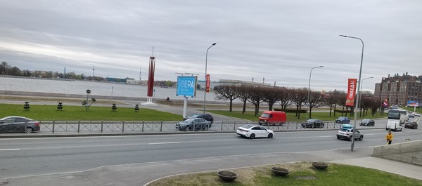 Продам комнату в 4-комн. квартире, Большеохтинский пр-кт, 25/5, Санкт-Петербург г