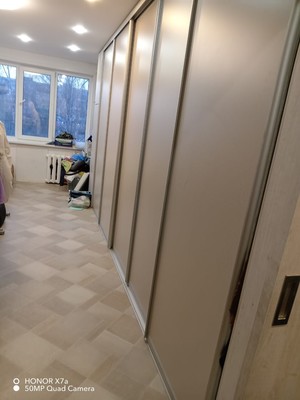 Продам трехкомнатную (3-комн.) квартиру, Адоратского ул, 27ка, Казань г