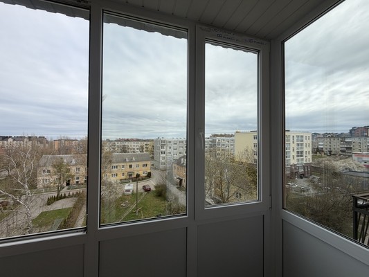 Продам однокомнатную (1-комн.) квартиру, Южная ул, 3ка, Пионерский г