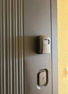 Продам однокомнатную (1-комн.) квартиру, Южная ул, 3ка, Пионерский г