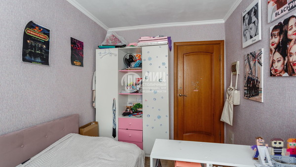 Продам двухкомнатную (2-комн.) квартиру, 16-я Парковая ул, 27, Москва г