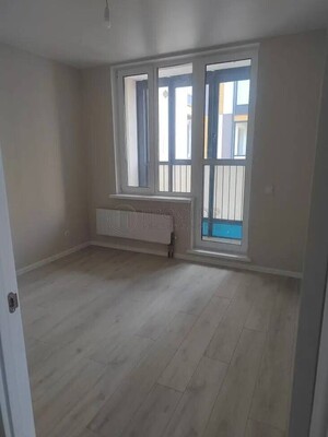 Продам трехкомнатную (3-комн.) квартиру, Александровская ул, 4, Петрово-Дальнее с