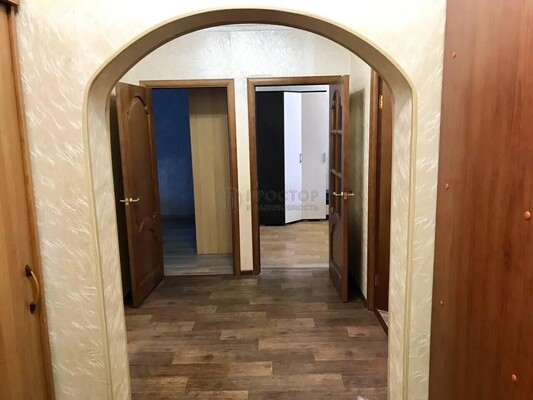 Продам трехкомнатную (3-комн.) квартиру, Новочеркасский б-р, 55, Москва г