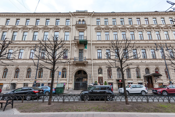 Продам комнату в 6-комн. квартире, Чайковского ул, 38/9, Санкт-Петербург г