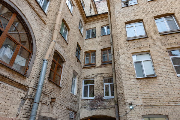 Продам комнату в 6-комн. квартире, Чайковского ул, 38/9, Санкт-Петербург г