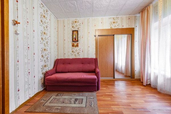 Продам комнату в 6-комн. квартире, Чайковского ул, 38/9, Санкт-Петербург г