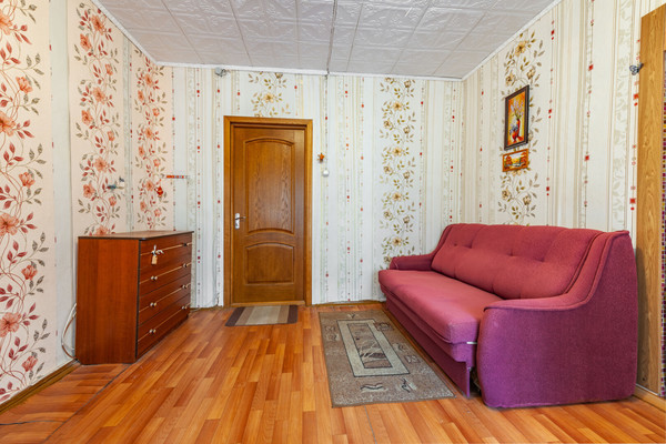 Продам комнату в 6-комн. квартире, Чайковского ул, 38/9, Санкт-Петербург г