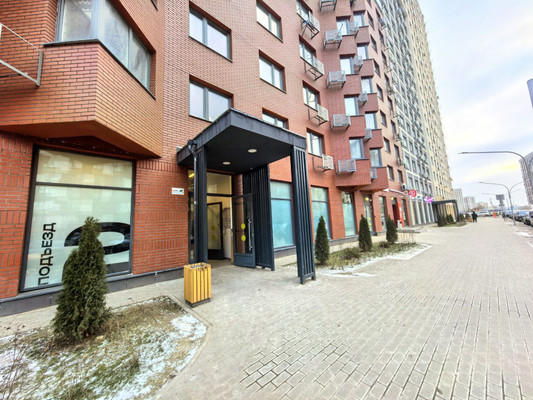 Продам двухкомнатную (2-комн.) квартиру, Западный квартал (Купелинка мкр) ул, 7к1, Сапроново д