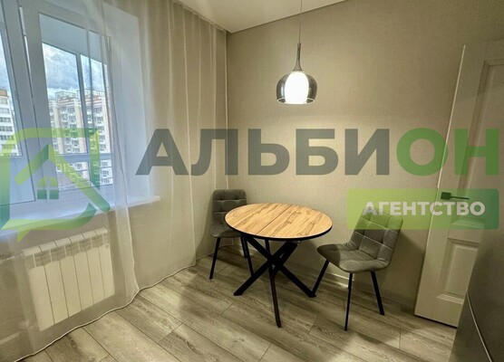 Сдам однокомнатную (1-комн.) квартиру, Ленская ул, 12, Томск г