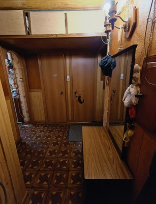 Продам двухкомнатную (2-комн.) квартиру, Веры Слуцкой ул, 38, Колпино г
