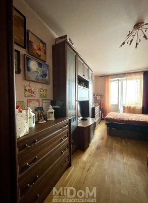Продам однокомнатную (1-комн.) квартиру, Металлистов пр-кт, 15, Санкт-Петербург г