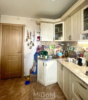 Продам однокомнатную (1-комн.) квартиру, Металлистов пр-кт, 15, Санкт-Петербург г
