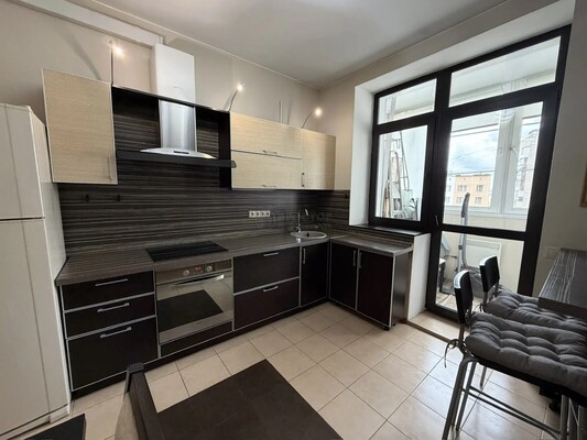 Продам однокомнатную (1-комн.) квартиру, Петрозаводская ул, 15к5, Москва г