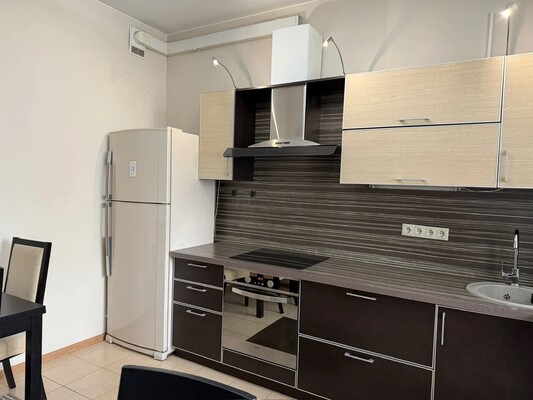 Продам однокомнатную (1-комн.) квартиру, Петрозаводская ул, 15к5, Москва г