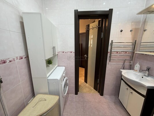 Продам однокомнатную (1-комн.) квартиру, Петрозаводская ул, 15к5, Москва г