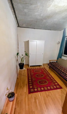 Продам трехкомнатную (3-комн.) квартиру, Голышева ул, 5/32, Маркова рп