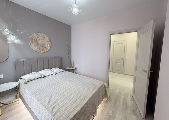 Продам двухкомнатную (2-комн.) квартиру, им. Героя Пешкова ул, 14к1, Краснодар г