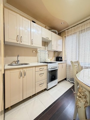 Продам двухкомнатную (2-комн.) квартиру, Ватутина ул, 19, Нальчик г