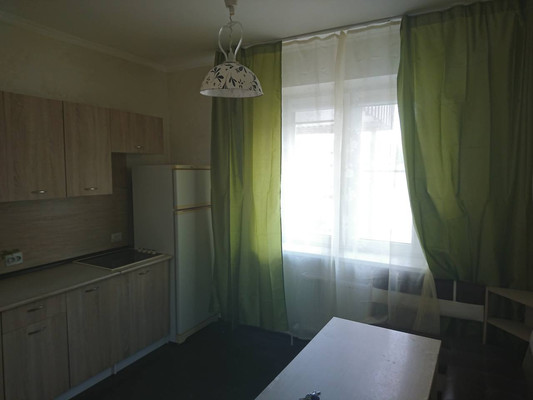 Продам двухкомнатную (2-комн.) квартиру, Домбайская ул, 12, Краснодар г