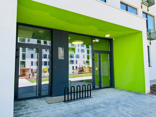 Продам однокомнатную (1-комн.) квартиру, Святителя Гурия ул, 7к1, Симферополь г