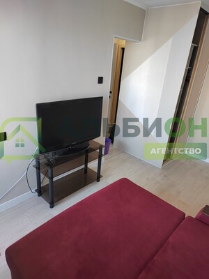 Сдам однокомнатную (1-комн.) квартиру, Сибирская ул, 102, Томск г