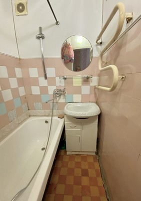 Продам трехкомнатную (3-комн.) квартиру, Гражданский пр-кт, 90Ак1, Санкт-Петербург г