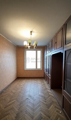 Продам двухкомнатную (2-комн.) квартиру, Самаркандский б-р, 6к2, Москва г
