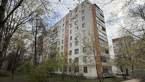 Продам двухкомнатную (2-комн.) квартиру, Самаркандский б-р, 6к2, Москва г
