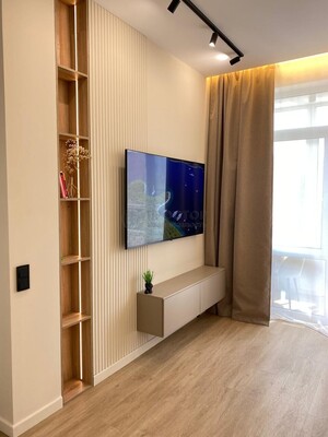 Продам двухкомнатную (2-комн.) квартиру, Никитинская ул, 10, Москва г
