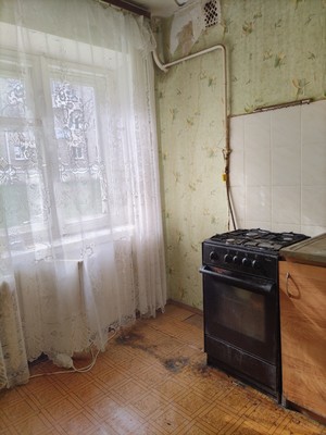 Продам трехкомнатную (3-комн.) квартиру, 3, Автополигон п