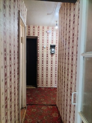 Продам трехкомнатную (3-комн.) квартиру, 3, Автополигон п