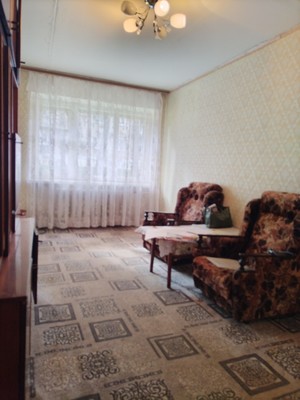 Продам трехкомнатную (3-комн.) квартиру, 3, Автополигон п