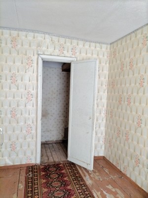 Продам трехкомнатную (3-комн.) квартиру, 3, Автополигон п